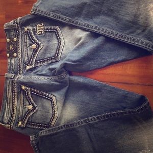 Miss Me 32 waist 34 length.